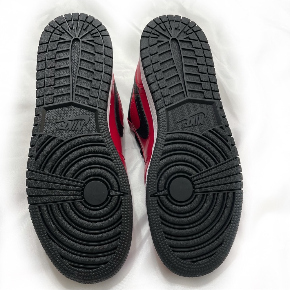 AIR JORDAN 1 LOW GYM RED / BLACK - Picture 12 of 14